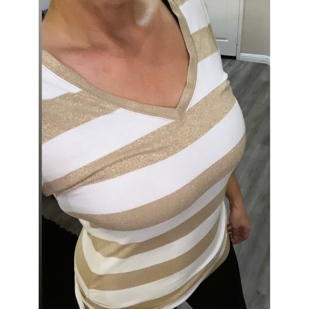 V neck stripped shirt